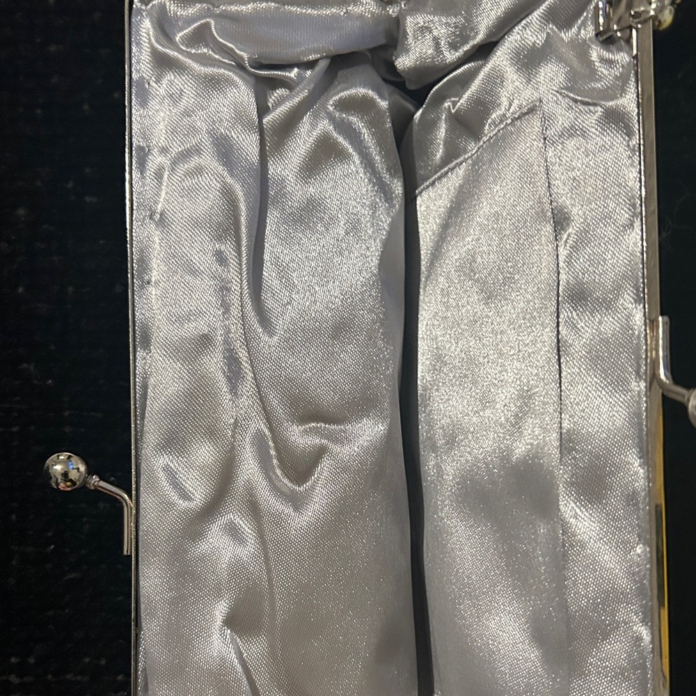 Source Unknown Silver Multicolor Beaded Clutch - image 5